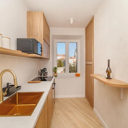 Maris - In Historical Center Of דירה זאדאר