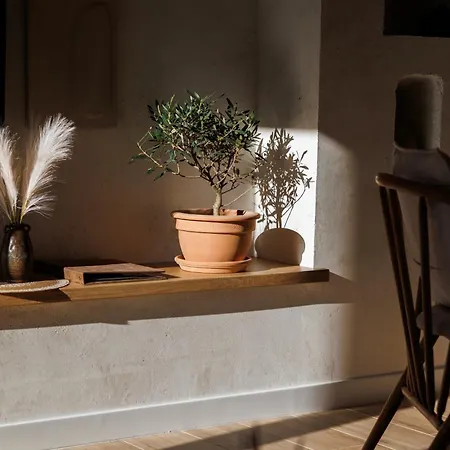 Maris - In Historical Center Of *