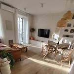Maris - In Historical Center Of Apartamento *