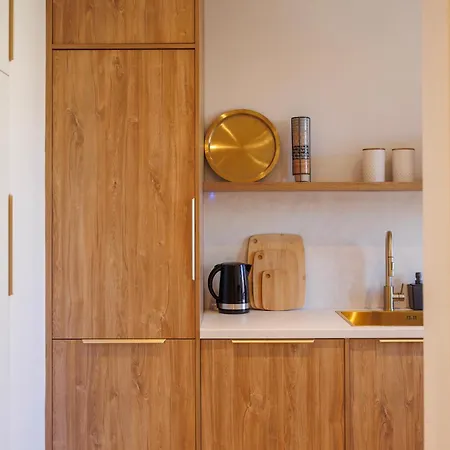 Апартаменти Maris - In Historical Center Of *