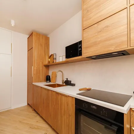 Maris - In Historical Center Of Задар